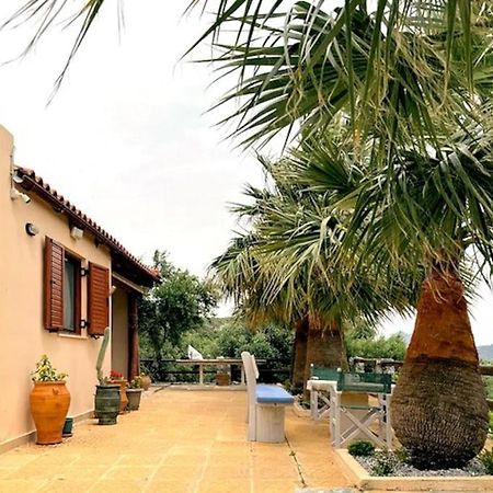 Вилла Souda'S Nest Плакиас Экстерьер фото